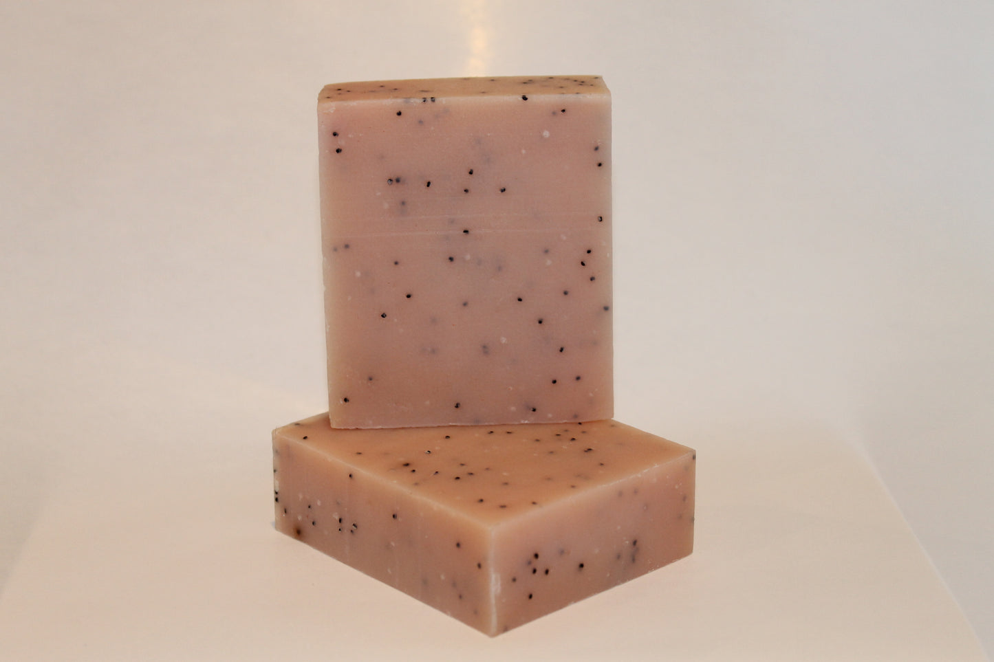 Pink Grapefruit, Lime and Poppy Seed Soap Bar